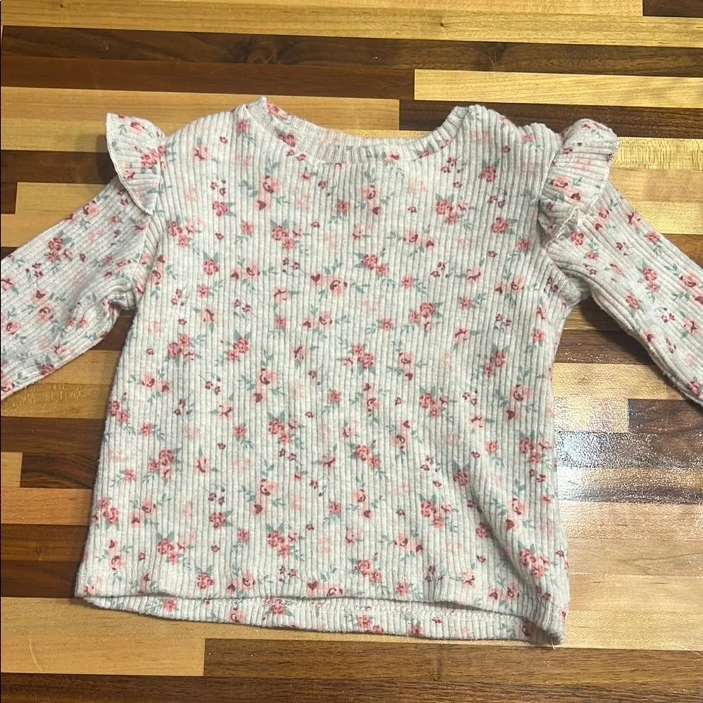 Floral Ruffle Sleeve Top - Picture 1 of 3